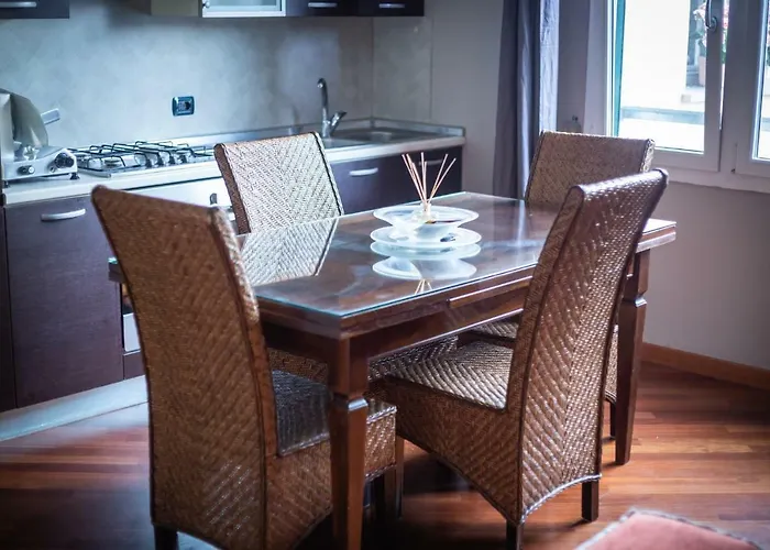 アパート Cinematic Modern Flat, 100 Mt Da Ospedale *